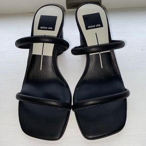 NEW! Dolce Vita Noles Heels